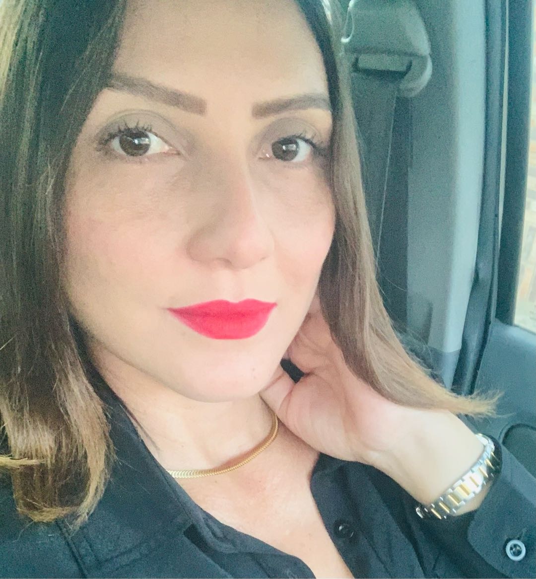 Charlotte, a girl available for a 1v1 video chat